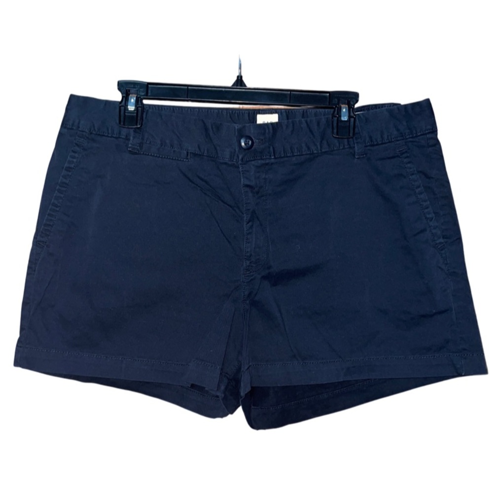 GAP Black Khaki Shorts - Size 16